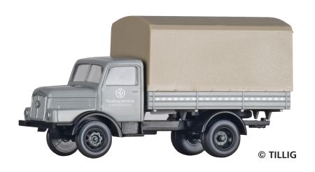 Truck H3A platform/tarpaulin